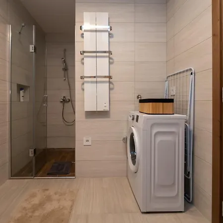 Luxury Number 5 Apartman *