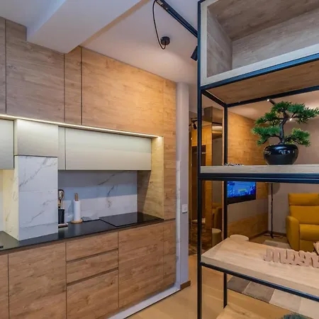 Luxury Number 5 Apartmán