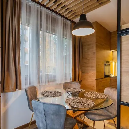 Luxury Number 5 Апартаменты