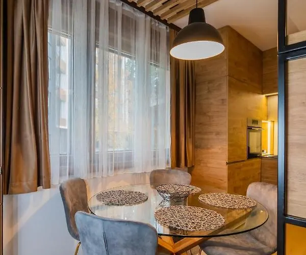 Luxury Number 5 Apartament